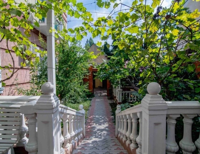 Санаторий «Славутич» (корпус 9) Алушта